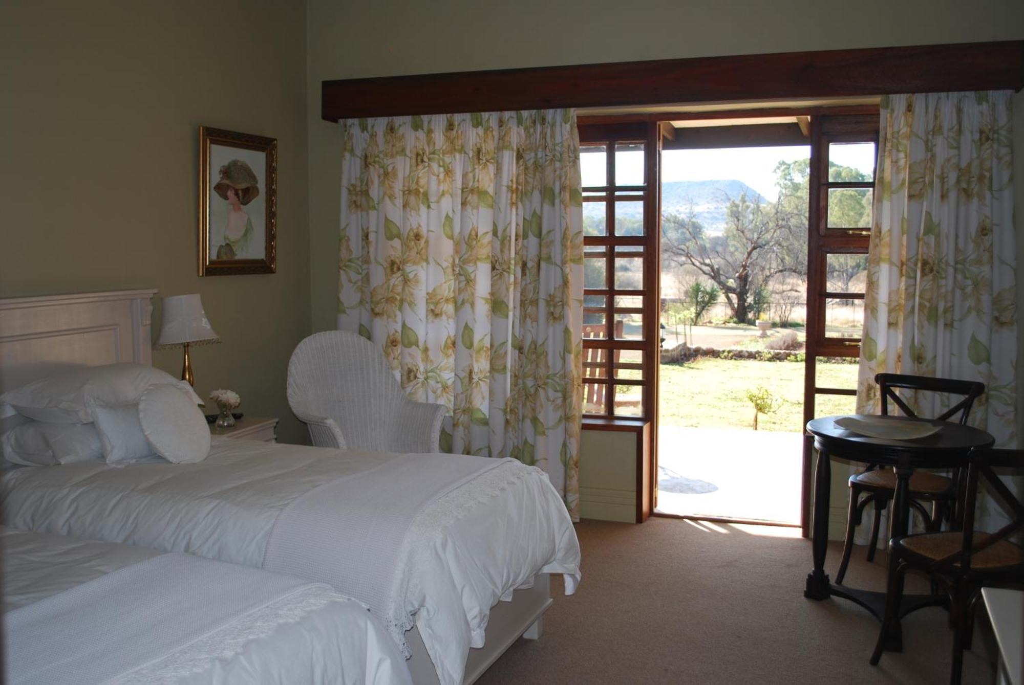 Olive Hill Country Lodge Bloemfontein Buitenkant foto